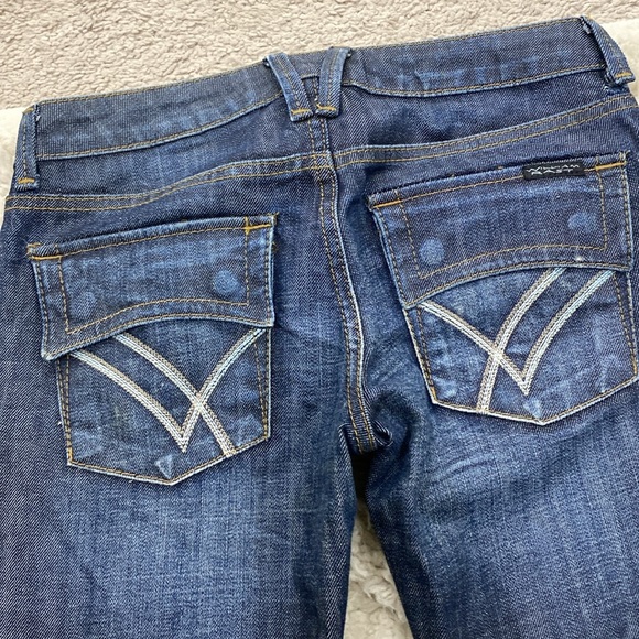 William Rast jeans - Picture 3 of 3